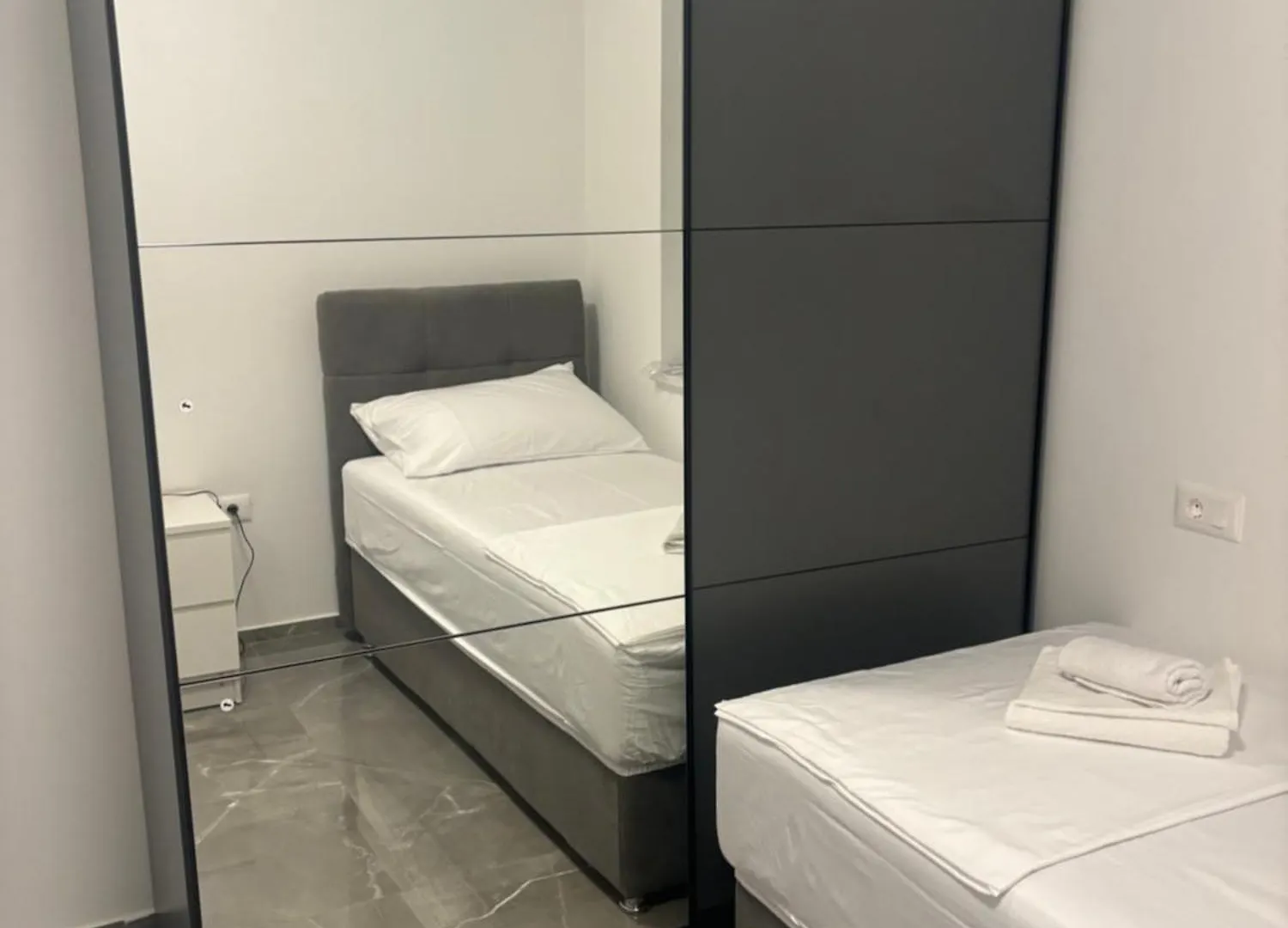 Apartman Tini 2 Pula Apartment
